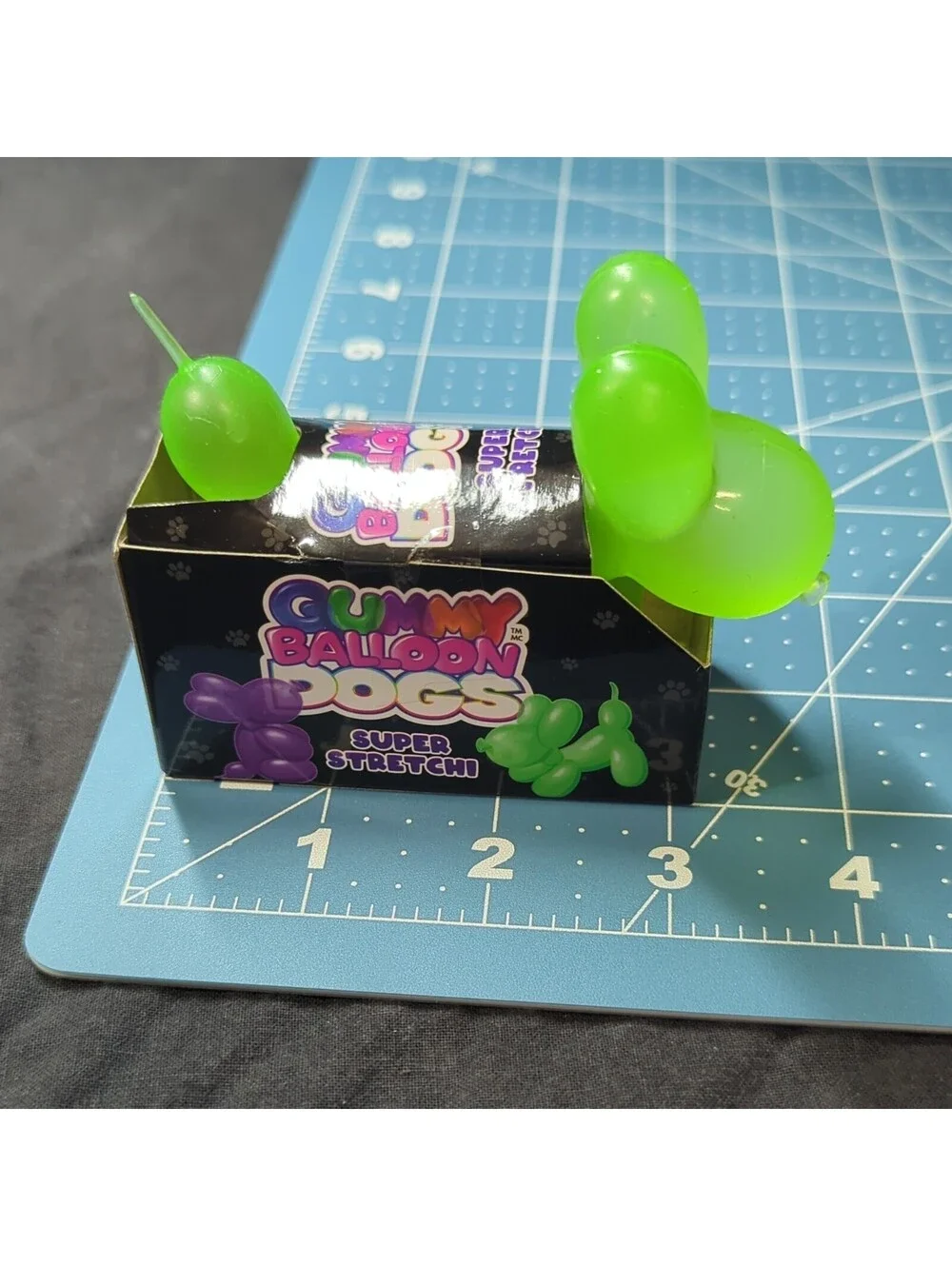 Gummy Balloon Dogs Super Stretchy Toy- Green- Tik Tok Viral -NEW-Rare